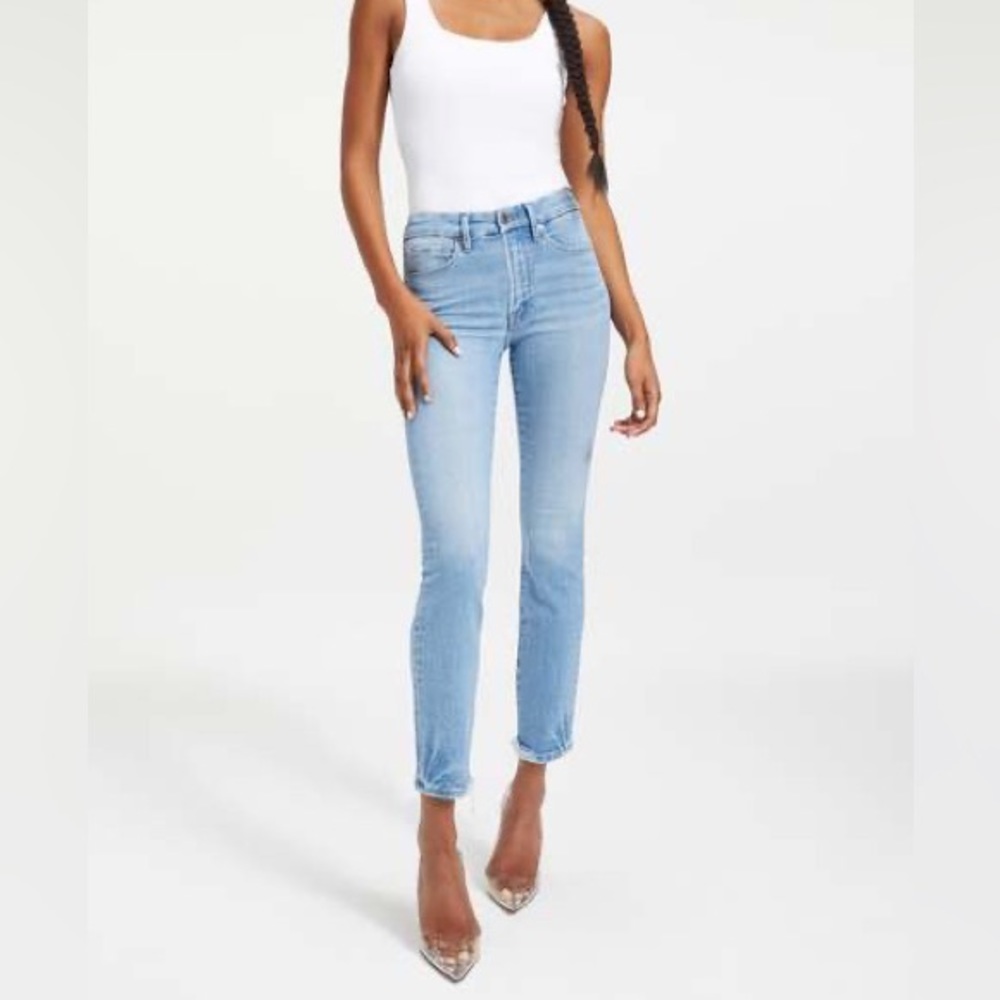 NWT Good American Good Legs Cigarette Jeans